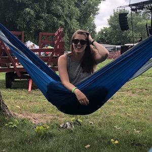 Meet your Posher, Sara